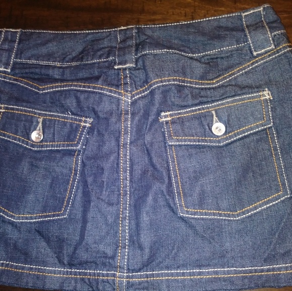 Blue jean skirt - Picture 3 of 5